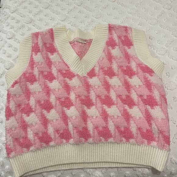 Just Kass Sweater Vest - Picture 1 of 3